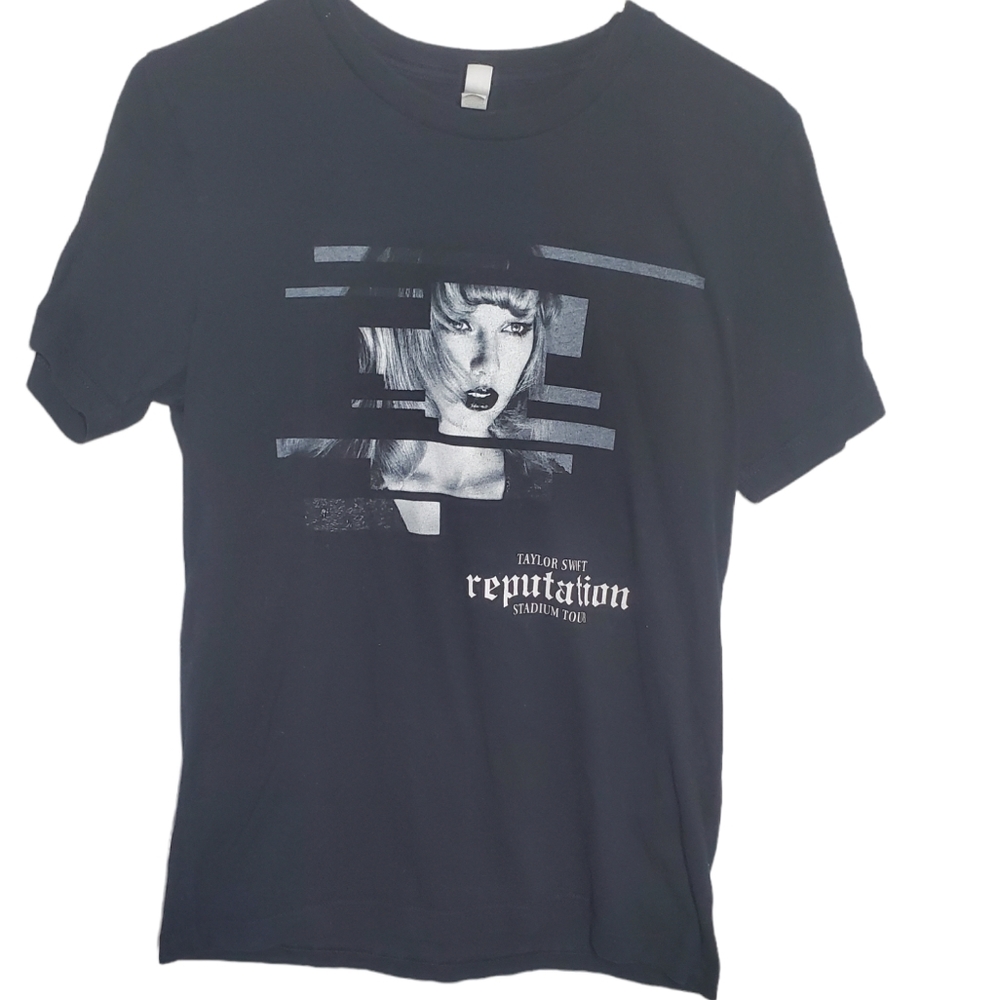 Taylor Swift Reputation Tour Tee